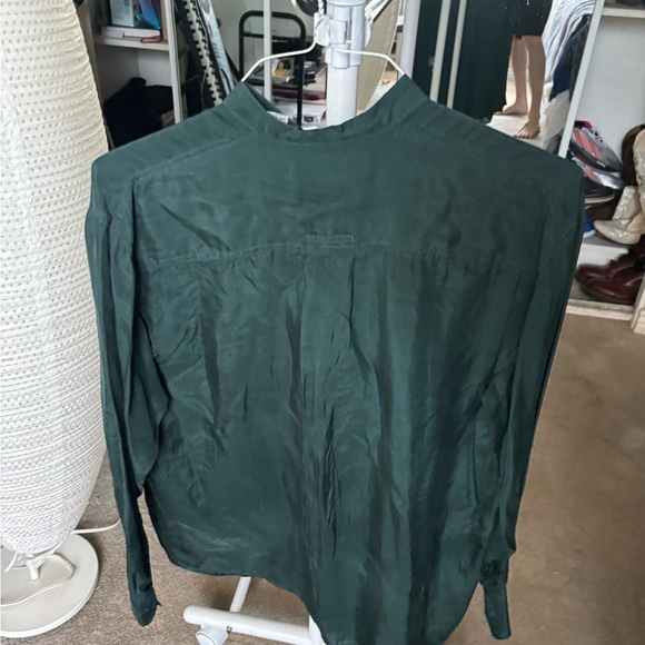 Stock Options 100% Silk Green Longsleeve Size Medium NWOT Comfy Button Up Blouse - Picture 5 of 16